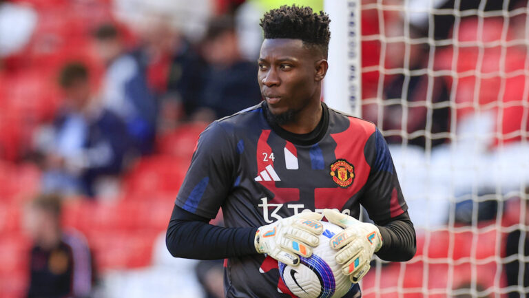 Manchester United, ManU v Manchester City Premier League 06/04/2025. Andre Onana 24 of Manchester United during the warm-up ahead of the Premier League match between Manchester United and Manchester City at Old Trafford, Manchester, England on 6 April 2025. Manchester Old Trafford Greater Manchester England Editorial use only DataCo restrictions apply See www.football-dataco.com , Copyright: xConorxMolloyx PSI-21766-0022
2025.04.06 Manchester
pilka nozna , liga angielska
Manchester United - Manchester City
Foto IMAGO/PressFocus

!!! POLAND ONLY !!!