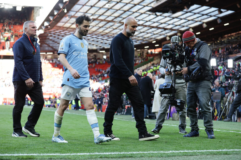 Manchester United, ManU FC v Manchester City FC Manchester City Manager Pep Guardiola walks off pitch with Manchester City midfielder Bernardo Silva 20 during the Manchester United FC v Manchester City FC English Premier League match at Old Trafford, Manchester, England, United Kingdom on 6 April 2025 Credit: Phil Duncan/Every Second Media Editorial use only. All images are copyright Every Second Media Limited. No images may be reproduced without prior permission. All rights reserved. Premier League and Football League images are subject to licensing agreements with Football DataCo Limited. see https://www.football-dataco.com Copyright: xIMAGO/EveryxSecondxMediax ESM-1405-0043 PhilxDuncanx/xEveryxSecondxMediax
2025.04.06 Manchester
pilka nozna , liga angielska
Manchester United - Manchester City
Foto IMAGO/PressFocus

!!! POLAND ONLY !!!