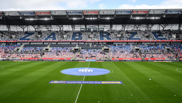 2025.04.06 Zabrze
Pilka nozna PKO Ekstraklasa sezon 2024/2025
Gornik Zabrze - Legia Warszawa
N/z Arena Zabrze
Foto Mateusz Sobczak / PressFocus
2025.04.06 Zabrze
Football Polish League PKO Ekstraklasa season 2024/2025
Gornik Zabrze - Legia Warszawa
Arena Zabrze
Credit: Mateusz Sobczak / PressFocus