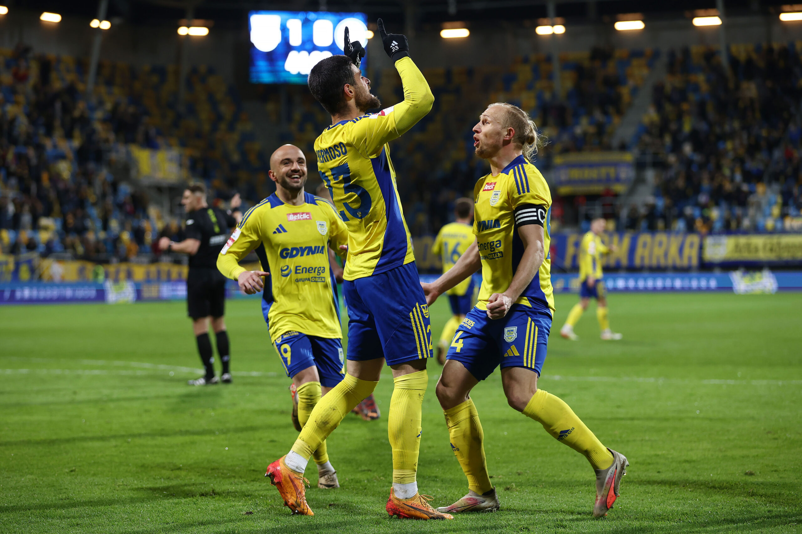2025.04.08 Gdynia Pilka Nozna Betclic 1 liga sezon 2024/2025 Mecz Arka Gdynia - Warta Poznan N/z Kike Hermoso gol bramka radosc Dawid Gojny Foto Piotr Matusewicz / PressFocus

2025.04.08 Gdynia
Football Polish first division season 2024/2025
Arka Gdynia - Warta Poznan
Kike Hermoso gol bramka radosc Dawid Gojny
Credit: Piotr Matusewicz / PressFocus