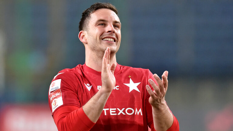2025.04.09 Krakow
Pilka nozna , Betclic I liga , sezon 2024/25
Wisla Krakow - Chrobry Glogow
N/z Pilkarze Wisly, radosc po meczu, Angel Rodado
Foto Krzysztof Porebski / PressFocus

2025.04.09 Krakow
Football , Polish league, second level , 2024/2025 season
Wisla Krakow - Chrobry Glogow
Pilkarze Wisly, radosc po meczu, Angel Rodado
Credit: Krzysztof Porebski / PressFocus