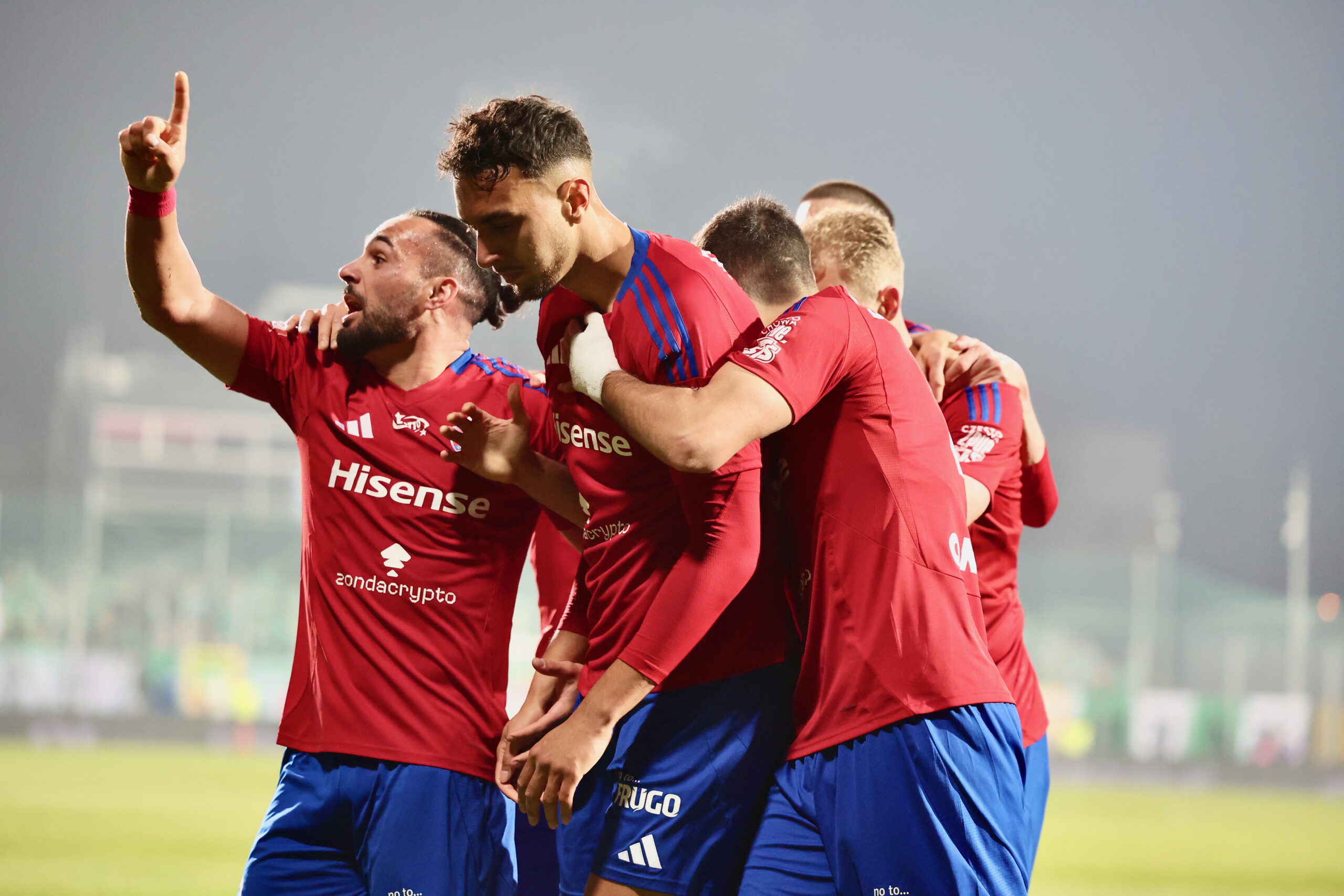 2025.04.12 Czestochowa 
Pilka nozna PKO Ekstraklasa 2024/2025
Rakow Czestochowa - Radomiak Radom 
N/z Ivi Lopez 
Leonardo Rocha

Foto Grzegorz Misiak  / PressFocus

2025.04.12 Czestochowa 
Football Polish PKO Ekstraklasa Season 2024/2025
Rakow Czestochowa - Radomiak Radom
Ivi Lopez 
Leonardo Rocha

Credit: Grzegorz Misiak / PressFocus