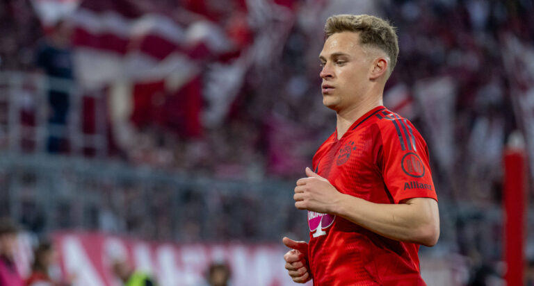 Joshua Kimmich FC Bayern Muenchen, 6. GER, FC Bayern Muenchen vs. BV Borussia Dortmund 09, Fussball, Bundesliga, 29. Spieltag, Spielzeit 2024/2025, 12.04.2025. DFL DFB REGULATIONS PROHIBIT ANY USE OF PHOTOGRAPHS as IMAGE SEQUENCES and or QUASI-VIDEO. GER, FC Bayern Muenchen vs. BV Borussia Dortmund 09, Fussball, Bundesliga, 29. Spieltag, Spielzeit 2024/2025, 12.04.2025. Muenchen *** Joshua Kimmich FC Bayern Muenchen, 6 GER, FC Bayern Muenchen vs BV Borussia Dortmund 09, Football, Bundesliga, Matchday 29, Season 2024 2025, 12 04 2025 DFL DFB REGULATIONS PROHIBIT ANY USE OF PHOTOGRAPHS as IMAGE SEQUENCES and or QUASI VIDEO GER, FC Bayern Muenchen vs BV Borussia Dortmund 09, Football, Bundesliga, Matchday 29, Season 2024 2025, 12 04 2025 Muenchen Copyright: xEibner-Pressefoto/HeikexFeinerx EP_HFR
2025.04.12 Monachium
pilka nozna , liga niemiecka
Bayern Monachium - Borussia Dortmund
Foto IMAGO/PressFocus

!!! POLAND ONLY !!!