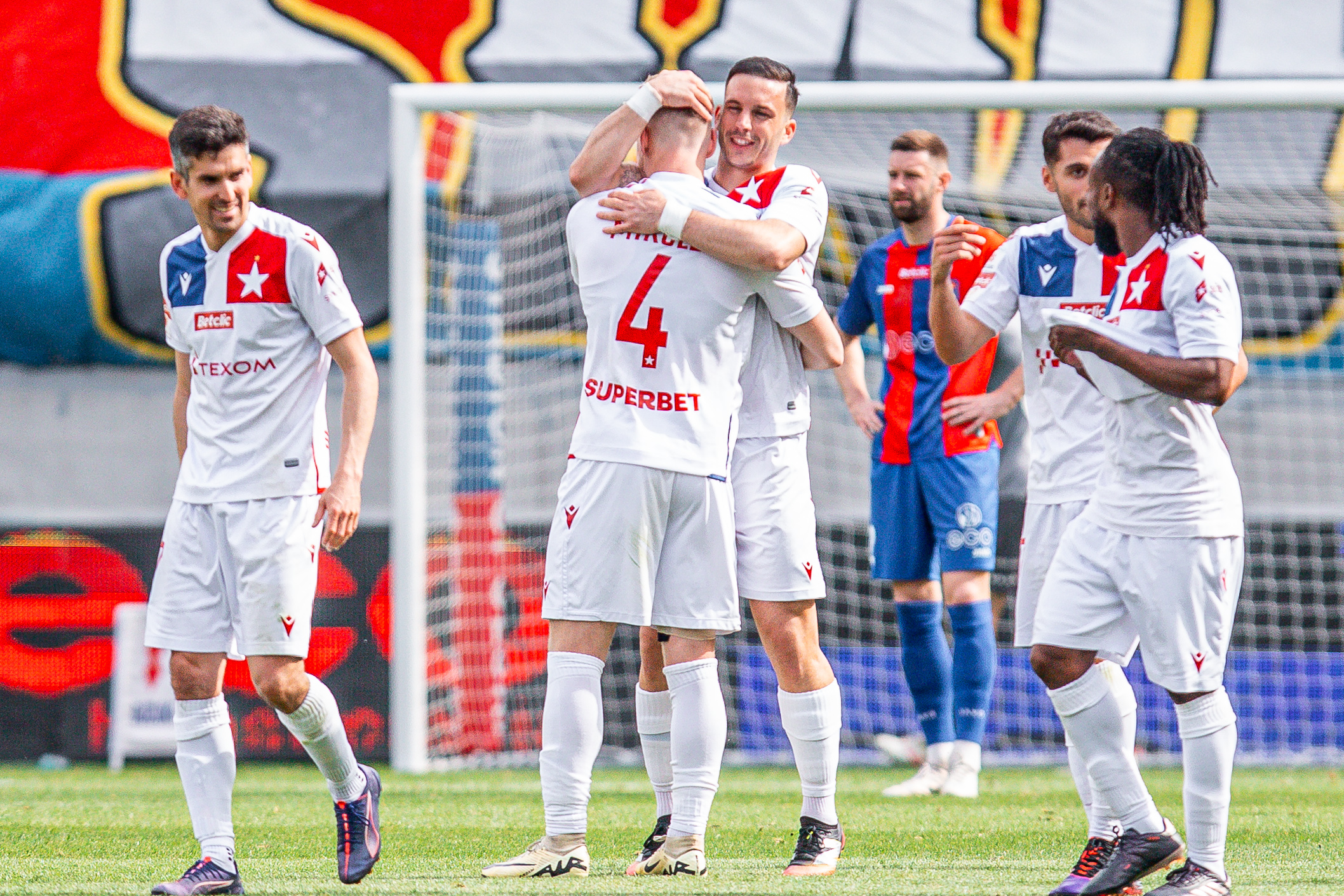 2025.04.13 Opole
Pilka nozna, Betclic I liga, sezon 2024/25
Odra Opole - Wisla Krakow
N/z gol radosc bramka Rafal Mikulec
Foto Mateusz Porzucek PressFocus

2025.04.13 Opole
Football, Polish league, second level, 2024/2025 season
Odra Opole - Wisla Krakow
gol radosc bramka Rafal Mikulec
Credit: Mateusz Porzucek PressFocus