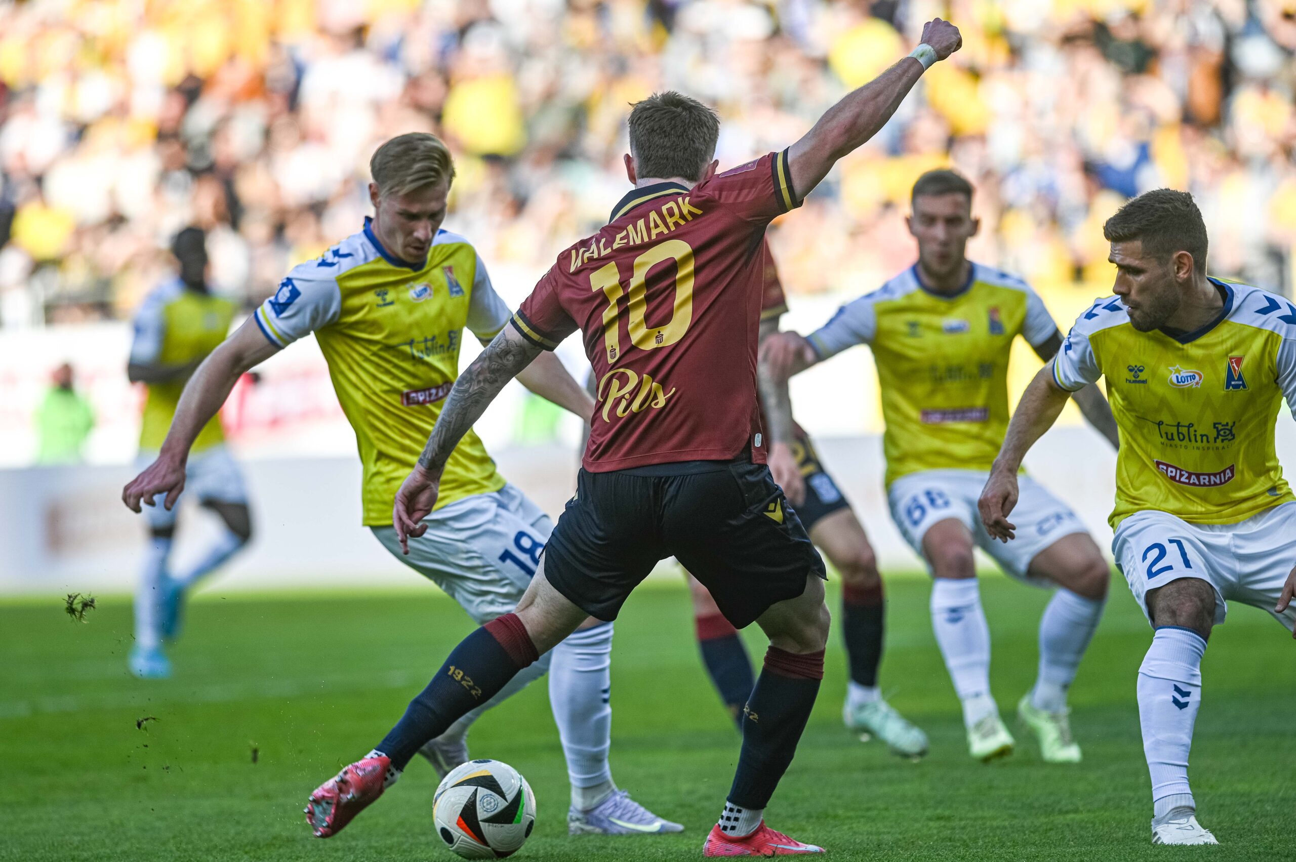 2025.04.13 Lublin Pilka Nozna PKO BP Ekstraklasa Sezon 2024/2025 Motor Lublin - Lech Poznan N/z Patrik Walemark strzela gola scores goal Foto Kacper Pacocha / PressFocus
2025.04.13 Lublin
Football Polish PKO BP Ekstraklasa League Season 2024/2025
Motor Lublin - Lech Poznan
Credit: Kacper Pacocha / PressFocus