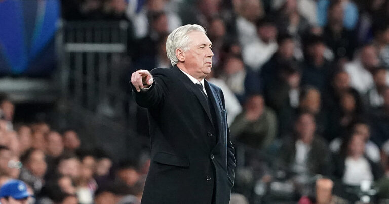 Real Madrid CF&#039;s coach Carlos Ancelotti during Champions League 2024/2025 Round of 8 2nd leg match. April 16,2025. (Photo by Acero/Alter Photos/Sipa USA)
2025.04.16 Madryt
pilka nozna liga mistrzow
Real Madryt - Arsenal Londyn
Foto Alter Photos/SIPA USA/PressFocus

!!! POLAND ONLY !!!