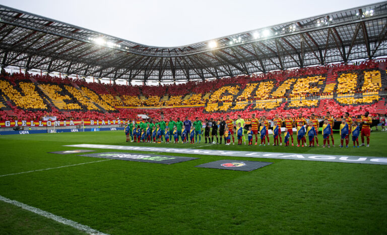 2025.04.17 Bialystok pilka nozna 1/4 finalu Liga Konferencji Europy 2024/2025 Jagiellonia Bialystok - Betis Sewilla N/z poczatek meczu na Chorten Arena Foto Michal Kosc / PressFocus 
2025.04.17 Bialystok Bialystok Football - UEFA Conference League 2024/2025 Jagiellonia Bialystok - Betis Sewilla Credit: Michal Kosc / PressFocus