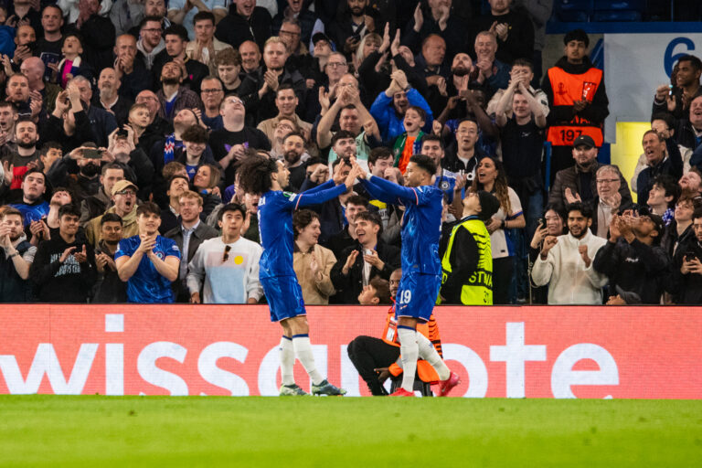 Marc Cucurella (Chelsea Number 3) and Jadon Sancho (Chelsea Number 19) celebrate after Marc Cucurella (Chelsea Number 3) equalises for Chelsea

Chelsea FC V Legia Warsaw, Europa Conference League, 17 April 2025

(Photo by Sean Troup/Sportpix/Sipa USA)


 *** No Sales in the UK ***
2025.04.17 Londyn
pilka nozna liga konferencji europy
Chelsea Londyn - Legia Warszawa
Foto Sportpix/SIPA USA/PressFocus

!!! POLAND ONLY !!!