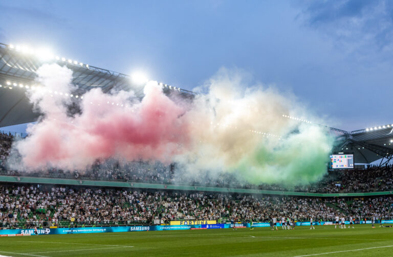 2025.04.21 Warszawa
pilka nozna PKO Ekstraklasa sezon 2024/2025
Legia Warszawa - Lechia Gdansk
N/z 
Foto Tomasz Jastrzebowski / Foto Olimpik / PressFocus

2025.04.21 Warszawa
Football - Polish PKO Ekstraklasa season 2024/2025
Legia Warszawa - Lechia Gdansk

Credit: Tomasz Jastrzebowski / Foto Olimpik / PressFocus