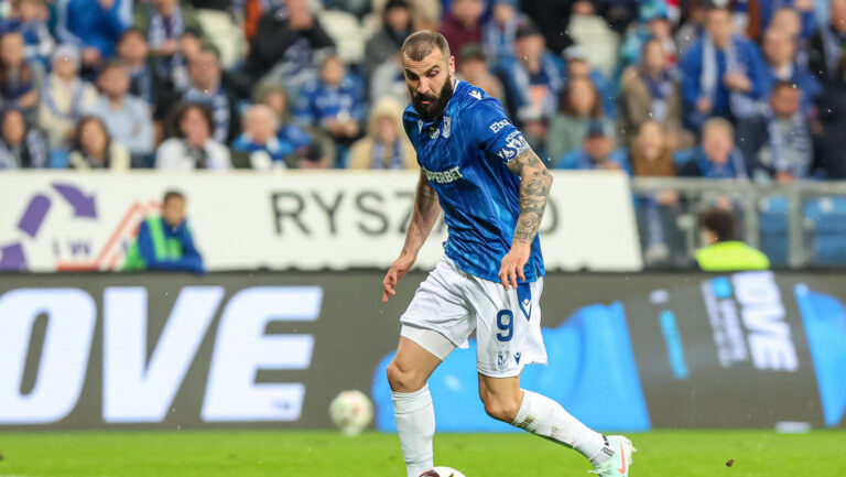 2025.04.21 Poznan
Pilka nozna Ekstraklasa sezon 2024/2025
Lech Poznan - Cracovia
N/z Mikael Ishak
Foto Pawel Jaskolka / PressFocus

2025.04.21 Poznan
Football Polish Ekstraklasa season 2024/2025
Lech Poznan - Cracovia
Credit: Pawel Jaskolka / PressFocus