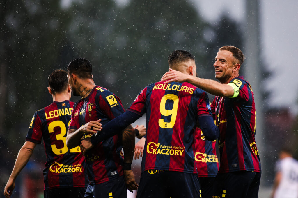 2025.04.25 Niepolomice
Pilka nozna PKO Ekstraklasa 2024/2025
Puszcza Niepolomice - Pogon Szczecin
N/z gol bramka radosc Efthymis Koulouris Kamil Grosicki
Foto Marta Badowska / PressFocus

2025.04.25 Niepolomice
Football Polish PKO Ekstraklasa Season 2024/2025
gol bramka radosc Efthymis Koulouris Kamil Grosicki
Credit: Marta Badowska / PressFocus