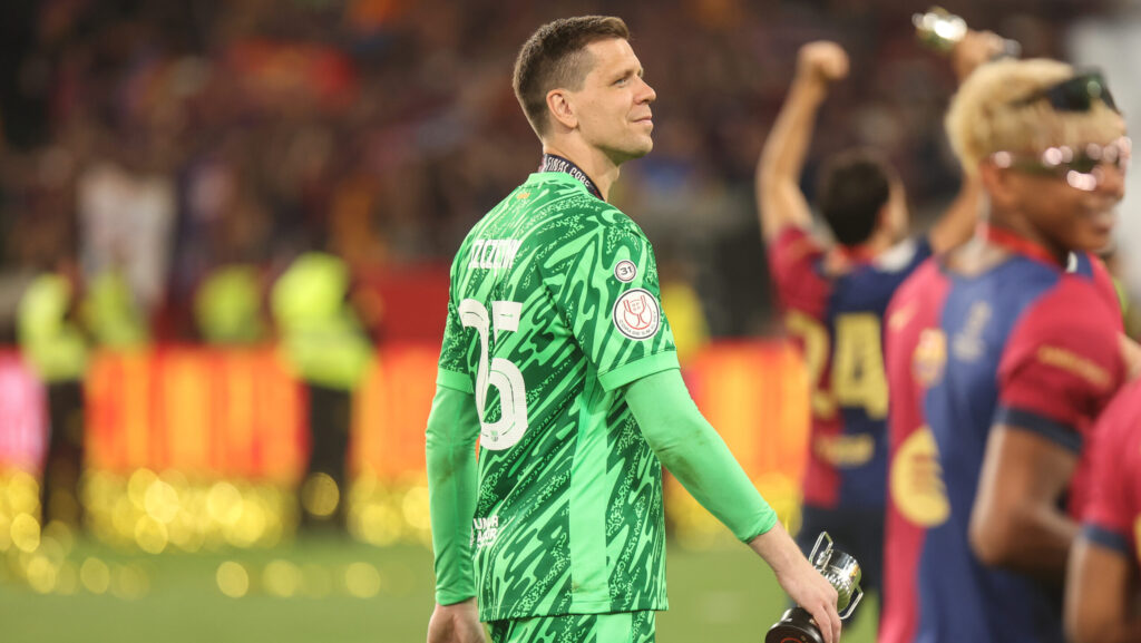 2025.04.26 Estadio La Cartuja Sevilla
pilka nozna Copa del Rey Puchar Krola Hiszpanii   final 2025
FC Barcelona - Real Madryt CF
N/z Barcelona medal puchar dekoracja Wojciech Szczesny
Foto Szymon Gorski / PressFocus

2025.04.26 Estadio La Cartuja Sevilla
Football Spanish Cup Copa del Rey final 2025
FC Barcelona - Real Madryt CF
Barcelona medal puchar dekoracja Wojciech Szczesny
Credit: Szymon Gorski / PressFocus