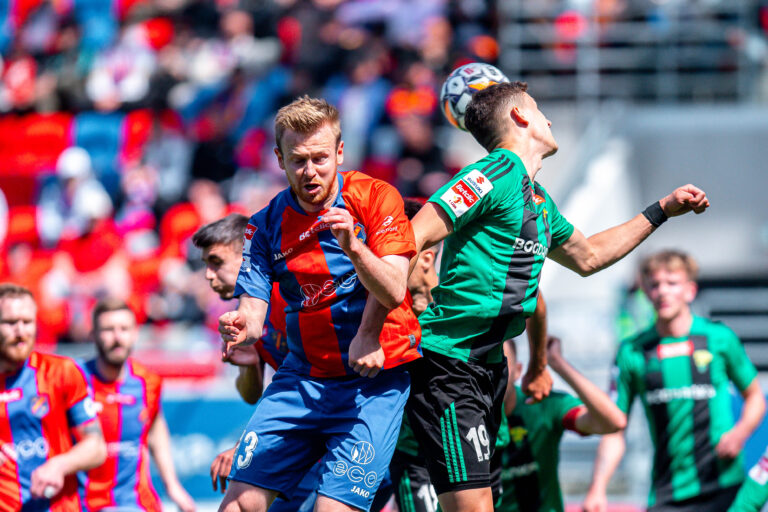 2025.04.27 Opole
Pilka nozna, Betclic I liga, sezon 2024/25
Odra Opole - Gornik Leczna
N/z Adrian Purzycki
Foto Mateusz Porzucek PressFocus

2025.04.27 Opole
Football, Polish league, second level, 2024/2025
Odra Opole - Gornik Leczna
Adrian Purzycki
Credit: Mateusz Porzucek PressFocus
