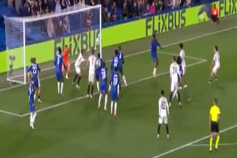 Legia wraca na prowadzenie w meczu z Chelsea! [WIDEO]