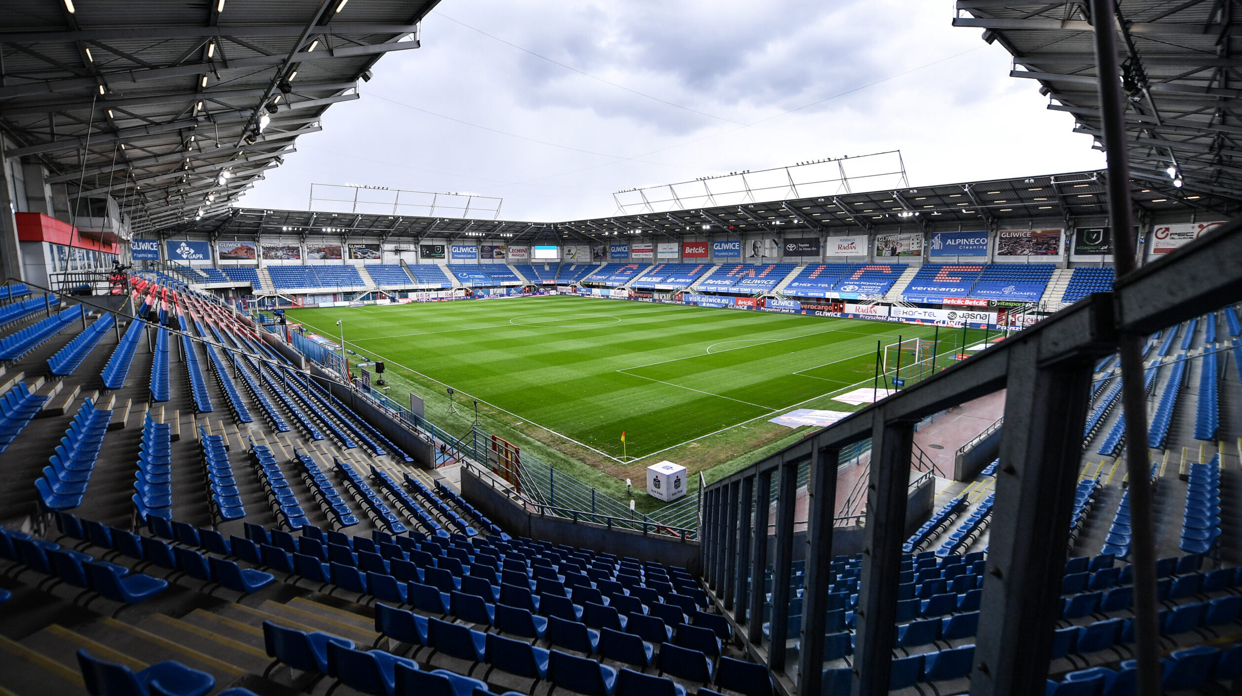 03.05.2021 Gliwice  
Pilka nozna,
PKO BP Ekstraklasa sezon 2020/2021,Piast Gliwice - Podbeskidzie Bielsko Biala 
n/z stadion Piasta Gliwice 
foto Krzysztof Dzierzawa / Pressfocus
03.05.2021 Gliwice
Football,
Polish PKO Ekstraklasa season 2020/2021,
Piast Gliwice - Podbeskidzie Bielsko Biala 
n/z stadion Piasta Gliwice 
foto Krzysztof Dzierzawa / Pressfocus