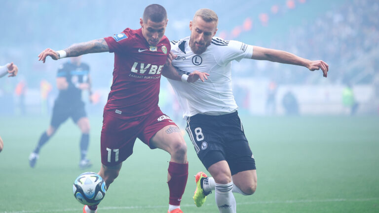 21.04.2024 Warszawa
Pilka nozna
PKO Ekstraklasa 2023/2024
Legia Warszawa - Slask Wroclaw
N/z Patryk Klimala, Rafal Augustyniak
Foto Adam Starszynski / PressFocus
21.04.2024 Warsaw
Football
PKO Ekstraklasa2023/2024, polish top division
Legia Warszawa - Slask Wroclaw
Patryk Klimala, Rafal Augustyniak
Credit Adam Starszynski / PressFocus