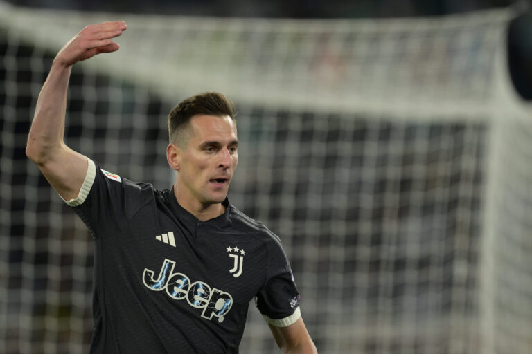 Juventus&#039; Arkadiusz Milik celebrates after scoring during the semi-final return match of the Italian Cup soccer match between Lazio and Juventus at the Rome&#039;s Olympic stadium, Italy - Tuesday April 23, 2024 - Sport  Soccer ( Photo by Alfredo Falcone/LaPresse ) (Photo by Alfredo Falcone/LaPresse/Sipa USA)
2024.04.23 Rzym
pilka nozna Puchar Wloch
Lazio Rzym - Juventus Turyn
Foto Alfredo Falcone/LaPresse/SIPA USA/PressFocus

!!! POLAND ONLY !!!