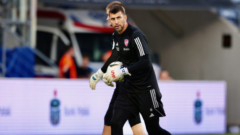 2024.07.21 Lublin
pilka nozna PKO Ekstraklasa sezon 2024/2025
Motor Lublin - Rakow Czestochowa 
N/z Dusan Kuciak 
Foto Grzegorz Misiak / PressFocus

2024.07.21 Lublin
Football - Polish PKO Ekstraklasa season 2024/2025
Motor Lublin - Rakow Czestochowa 
Dusan Kuciak
Credit: Grzegorz Misiak / PressFocus