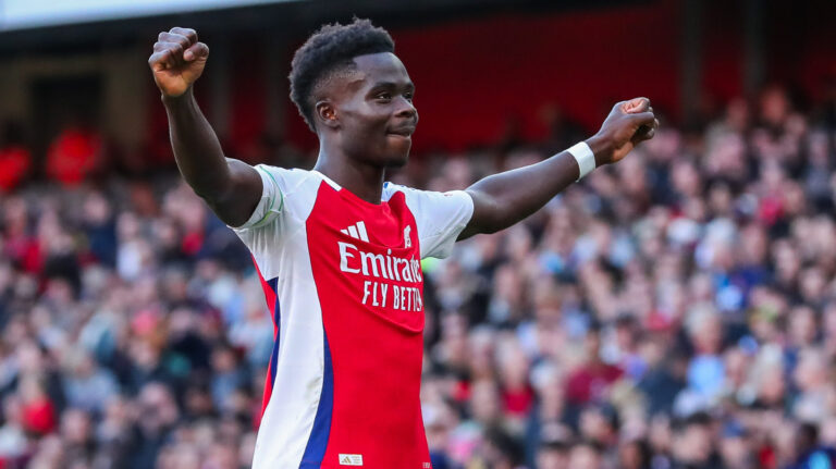 Bukayo Saka of Arsenal celebrates his goal to make 3-1 during the Premier League match Arsenal vs Southampton at Emirates Stadium, London, United Kingdom, 5th October 2024

(Photo by Izzy Poles/News Images) in London, United Kingdom on 10/5/2024. (Photo by Izzy Poles/News Images/Sipa USA)
2024.10.05 Londyn
Pilka nozna , liga angielska
Arsenal Londyn - Southampton
Foto Izzy Poles/News Images/SIPA USA/PressFocus

!!! POLAND ONLY !!!