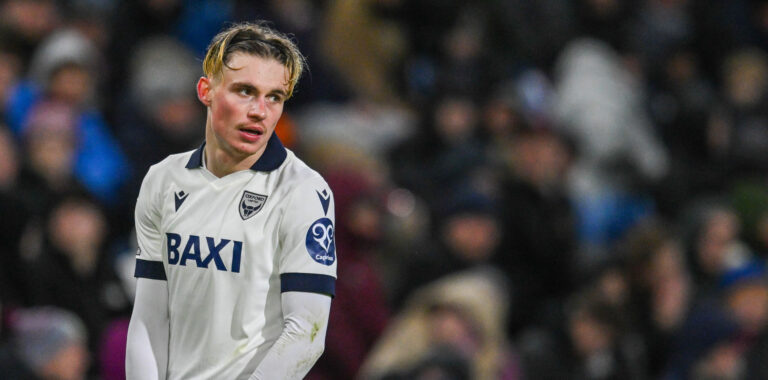 Przemyslaw Placheta of Oxford United during the Sky Bet Championship match at Turf Moor, Burnley
Picture by Karl Vallantine/Focus Images Ltd 07712 695755
04/02/2025
2025.02.04 Burnley
pilka nozna Liga Angielska
Burnley - Oxford United
Foto Karl Vallantine/Focus Images/MB Media/PressFocus

!!! POLAND ONLY !!!