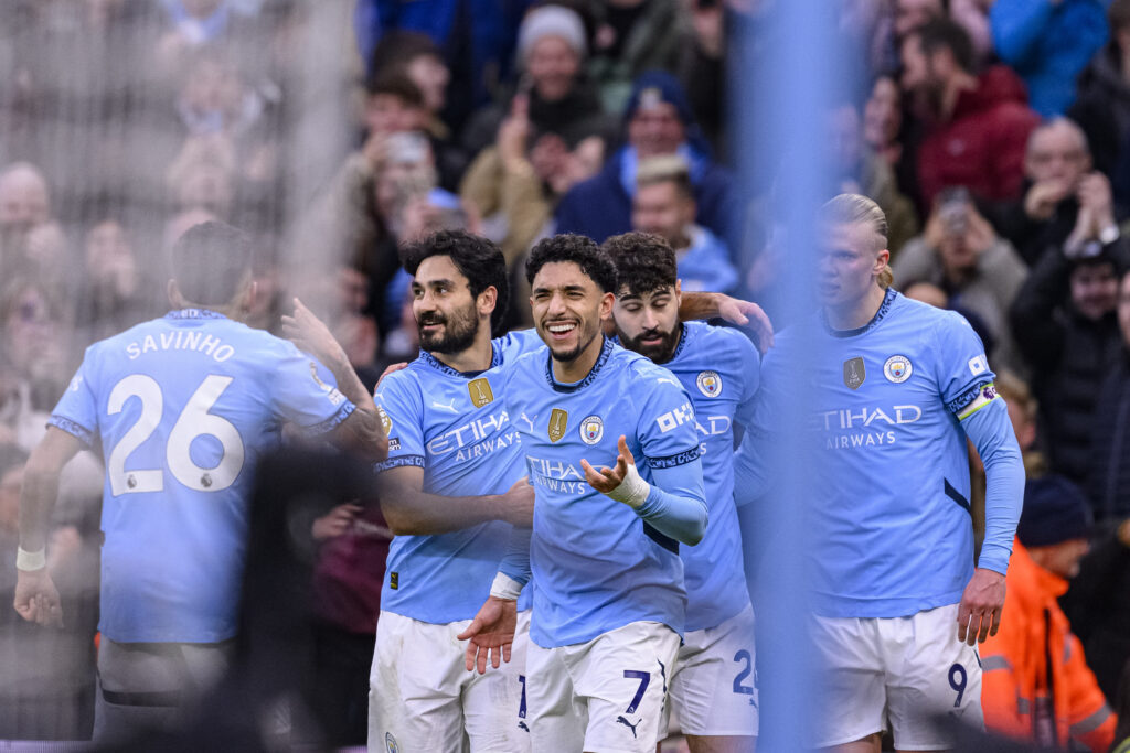 Etihad Stadium MANCHESTER, ENGLAND - FEBRUARY 15: Omar Marmoush of Manchester City (C) celebrates his goal with teammates during the Premier League 2024/25 Matchweek 25 match between Manchester City FC and Newcastle United FC at Etihad Stadium on February 15, 2025 in Manchester, England.  (Richard Callis / SPP) (Photo by Richard Callis / SPP/Sipa USA)
2025.02.15 Manchester
pilka nozna liga angielska
Manchester City FC - Newcastle United FC
Foto SPP/SIPA USA/PressFocus

!!! POLAND ONLY !!!
