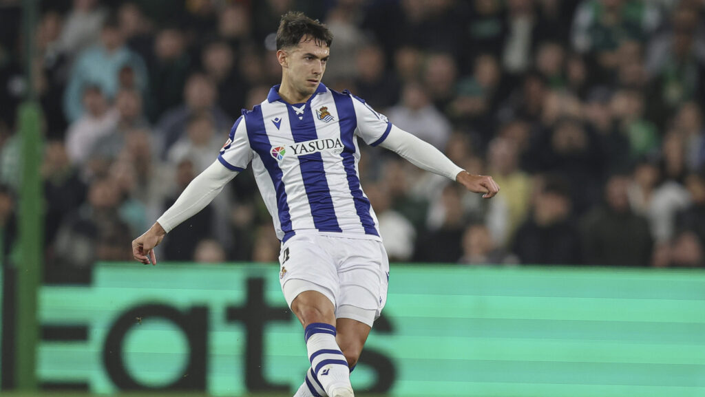 Martin Zubimendi of Real Sociedad  during the La Liga EA Sports match between Real Betis and Real Sociedad played at Benito Villamarin Stadium on February 16, 2025 in Sevilla, Spain. (Photo by Antonio Pozo / PRESSINPHOTO)
2025.02.17 Sewilla
pilka nozna liga hiszpanska
Real Betis Sewilla - Real Sociedad San Sebastian
Foto Antonio Pozo/PRESSINPHOTO/SIPA USA/PressFocus

!!! POLAND ONLY !!!