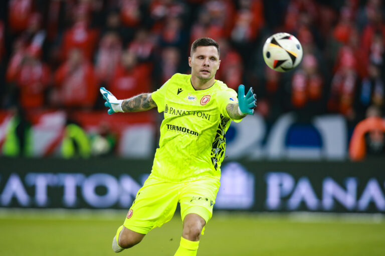 2025.02.22 Lodz 
pilka nozna PKO Ekstraklasa sezon 2024/2025 
Widzew Lodz - Pogon Szczecin
N/z Rafal Gikiewicz
Foto Artur Kraszewski / PressFocus 

2025.02.22 Lodz 
Football - Polish PKO Ekstraklasa season 2024/2025 
Widzew Lodz - Pogon Szczecin
Rafal Gikiewicz
Credit: Artur Kraszewski / PressFocus