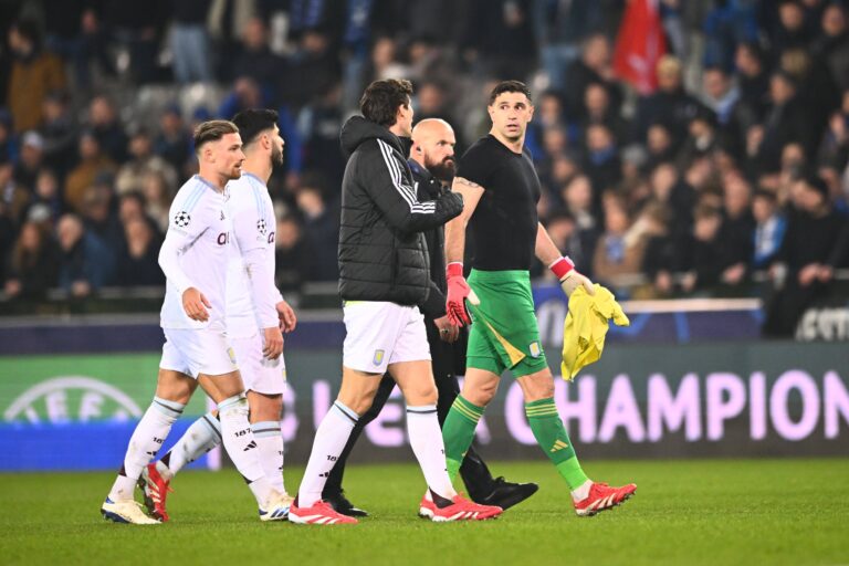 Club Brugge v Aston Villa - UEFA Champions League BRUGGE, BELGIUM - MARCH 04 : Martinez Emiliano goalkeeper of Aston Villa after the game during the UEFA Champions League 2024/25 round of 16 match first round between Club Brugge and Aston Villa on March 4, 2025 in Brugge, Belgium, 04/03/2025 Brugge Belgium PUBLICATIONxNOTxINxFRAxBEL Copyright: xGvgx
2025.03.04 Brugia
pilka nozna , liga Mistrzow
Club Brugge - Aston Villa
Foto IMAGO/PressFocus
!!! POLAND ONLY !!!