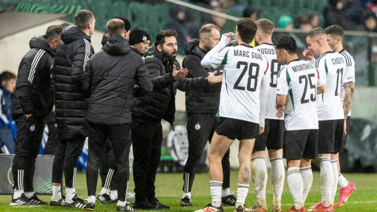2025.03.13 Warszawa
pilka nozna Liga Konferencji sezon 2024/2025
Legia Warszawa - Molde
N/z Trener Goncalo Feio (Legia)
Foto Tomasz Jastrzebowski / Foto Olimpik / PressFocus

2025.03.13 Warszawa
Football - UEFA Conference League season 2024/2025
Legia Warszawa - Molde
Trener Goncalo Feio (Legia)
Credit: Tomasz Jastrzebowski / Foto Olimpik / PressFocus