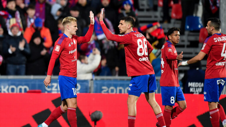 2025.03.16 Czestochowa
Pilka nozna PKO Ekstraklasa sezon 2024/2025
Rakow Czestochowa - Legia Warszawa
N/z Jonatan Braut Brunes Matej Rodin radosc gol
Foto Mateusz Sobczak / PressFocus

2025.03.16 Czestochowa
Football Polish League PKO Ekstraklasa season 2024/2025
Rakow Czestochowa - Legia Warszawa
Jonatan Braut Brunes Matej Rodin radosc gol
Credit: Mateusz Sobczak / PressFocus