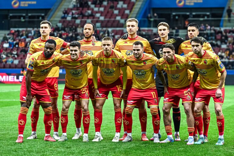 2025.04.02 Warszawa Pilka Nozna Superpuchar Polski Sezon 2024 Jagiellonia Bialystok - Wisla Krakow N/z Taras Romanczuk Enzo Ebosse Mateusz Skrzypczak Slawomir Abramowicz Joao Moutinho Afimico Pululu Miki Villar Norbert Wojtuszek Jesus Imaz Darko Churlinov Leon Flach Foto Kacper Pacocha / PressFocus 2025.04.02 Polish Super Cup Season 2024 Jagiellonia Bialystok - Wisla Krakow Credit: Kacper Pacocha / PressFocus