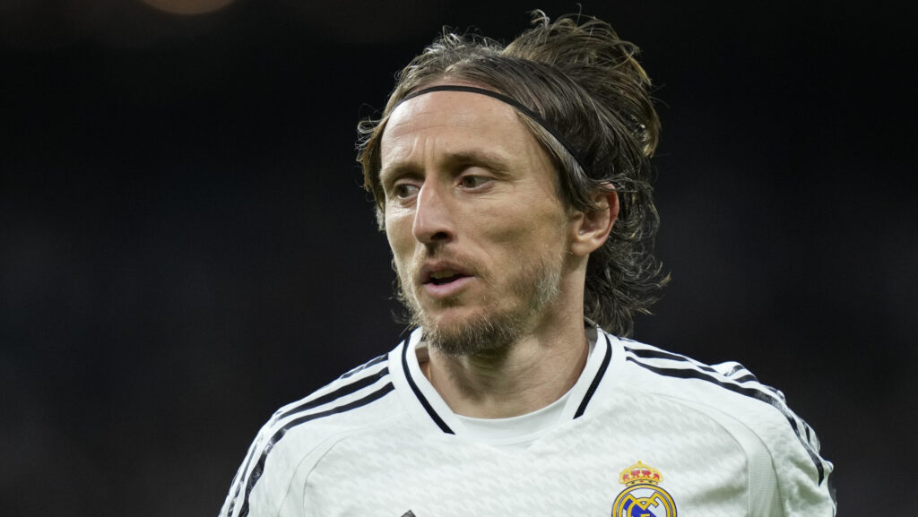 Luka Modric of Real Madrid CF during the La Liga EA Sports match between Real Madrid and Valencia CF played at Santiago Bernabeu Stadium on 05 April, 2025 in Madrid, Spain. (Photo by Cesar Cebolla / PRESSINPHOTO)
2025.04.05 Madryt
pilka nozna liga hiszpanska
Real Madrid - Valencia CF
Foto pressinphoto/SIPA USA/PressFocus

!!! POLAND ONLY !!!