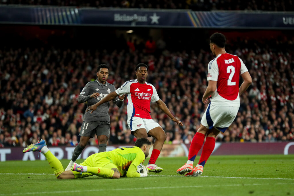 David Raya of Arsenal makes a save during the UEFA Champions League Quarter-finals match Arsenal vs Real Madrid at Emirates Stadium, London, United Kingdom, 8th April 2025

(Photo by Izzy Poles/News Images) in London, United Kingdom on 4/8/2025. (Photo by Izzy Poles/News Images/Sipa USA)
2025.04.08 Londyn
pilka nozna liga 
Arsenal Londyn - Real Madryt
Foto News Images/SIPA USA/PressFocus

!!! POLAND ONLY !!!