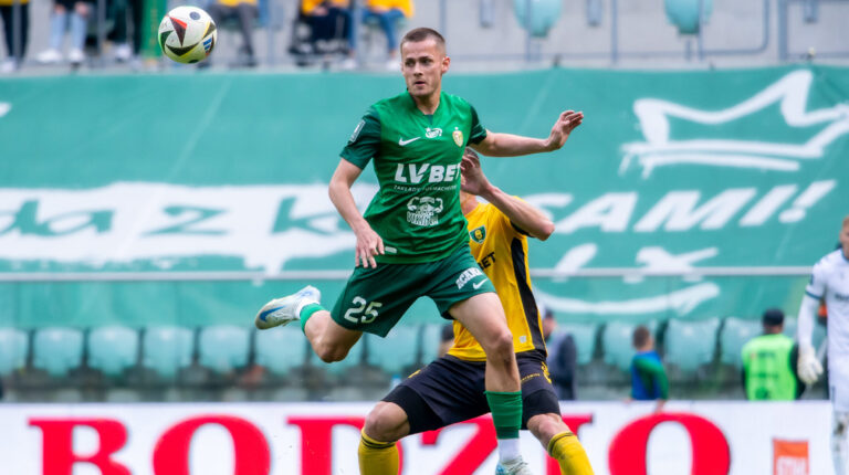 2025.04.19 Wroclaw
pilka nozna PKO Ekstraklasa sezon 2024/2025
Slask Wroclaw - GKS Katowice
N/z Henrik Udahl
Foto Gleb Soboliev / PressFocus

2025.04.19 Wroclaw
Football - Polish PKO Ekstraklasa season 2024/2025
Slask Wroclaw - GKS Katowice
Henrik Udahl
Credit: Gleb Soboliev / PressFocus