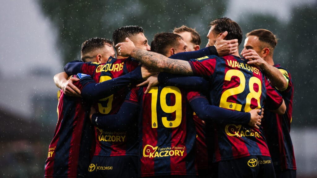 2025.04.25 Niepolomice
Pilka nozna PKO Ekstraklasa 2024/2025
Puszcza Niepolomice - Pogon Szczecin
N/z gol bramka radosc Efthymis Koulouris
Foto Marta Badowska / PressFocus

2025.04.25 Niepolomice
Football Polish PKO Ekstraklasa Season 2024/2025
gol bramka radosc Efthymis Koulouris
Credit: Marta Badowska / PressFocus