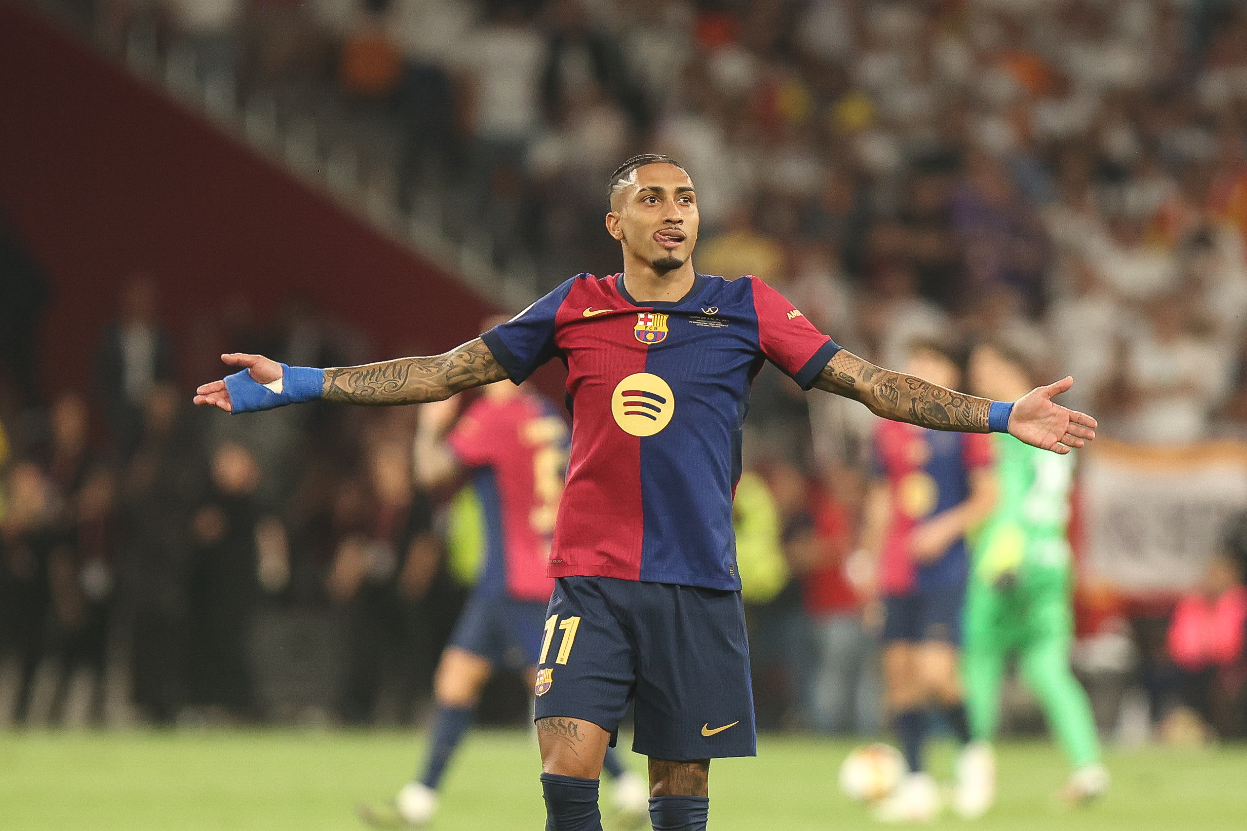 2025.04.26 Estadio La Cartuja Sevilla
pilka nozna Copa del Rey Puchar Krola Hiszpanii final 2025
FC Barcelona - Real Madryt CF
N/z kibice doping radosc Raphinha
Foto Szymon Gorski / PressFocus
2025.04.26 Estadio La Cartuja Sevilla
Football Spanish Cup Copa del Rey final 2025
FC Barcelona - Real Madryt CF
kibice doping radosc Raphinha
Credit: Szymon Gorski / PressFocus