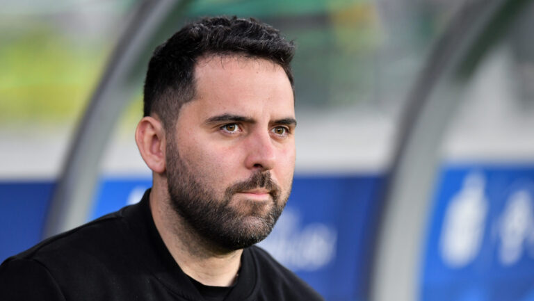 2025.04.26 Katowice
Pilka nozna PKO Ekstraklasa sezon 2024/2025
GKS Katowice - Legia Warszawa
N/z Goncalo Feio
Foto Mateusz Sobczak / PressFocus

2025.04.26 Katowice
Football Polish League PKO Ekstraklasa season 2024/2025
GKS Katowice - Legia Warszawa
Goncalo Feio
Credit: Mateusz Sobczak / PressFocus