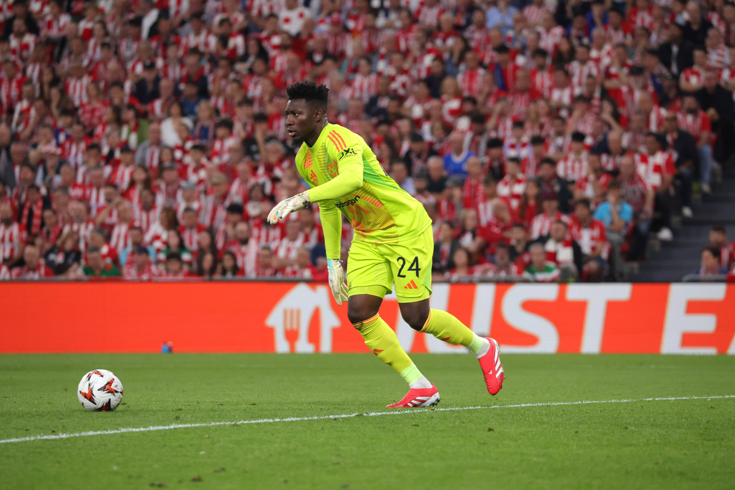 Spain - UEFA Europa League Cup Semi-Final - Athletic Club vs Manchester United, ManU - 01/05/2025 SPAIN, BILBAO, MAY 01. Andre Onana of Manchester United during the UEFA Europa League 2024/25 semi final first leg football match between Athletic Club and Manchester United, on May 01, 2025 at Estadio de San Mames in Bilbao, Spain. Photo by Manuel Blondeau/ AOP.Press Bilbao Estadio de San Mames Basque Country Spain Copyright: x ManuelxBlondeau/AOP.Pressx AOP20250501 0043
2025.05.01 Bilbao
pilka nozna Liga Europy
Athletic Bilbao - Manchester United
Foto IMAGO/PressFocus

!!! POLAND ONLY !!!
