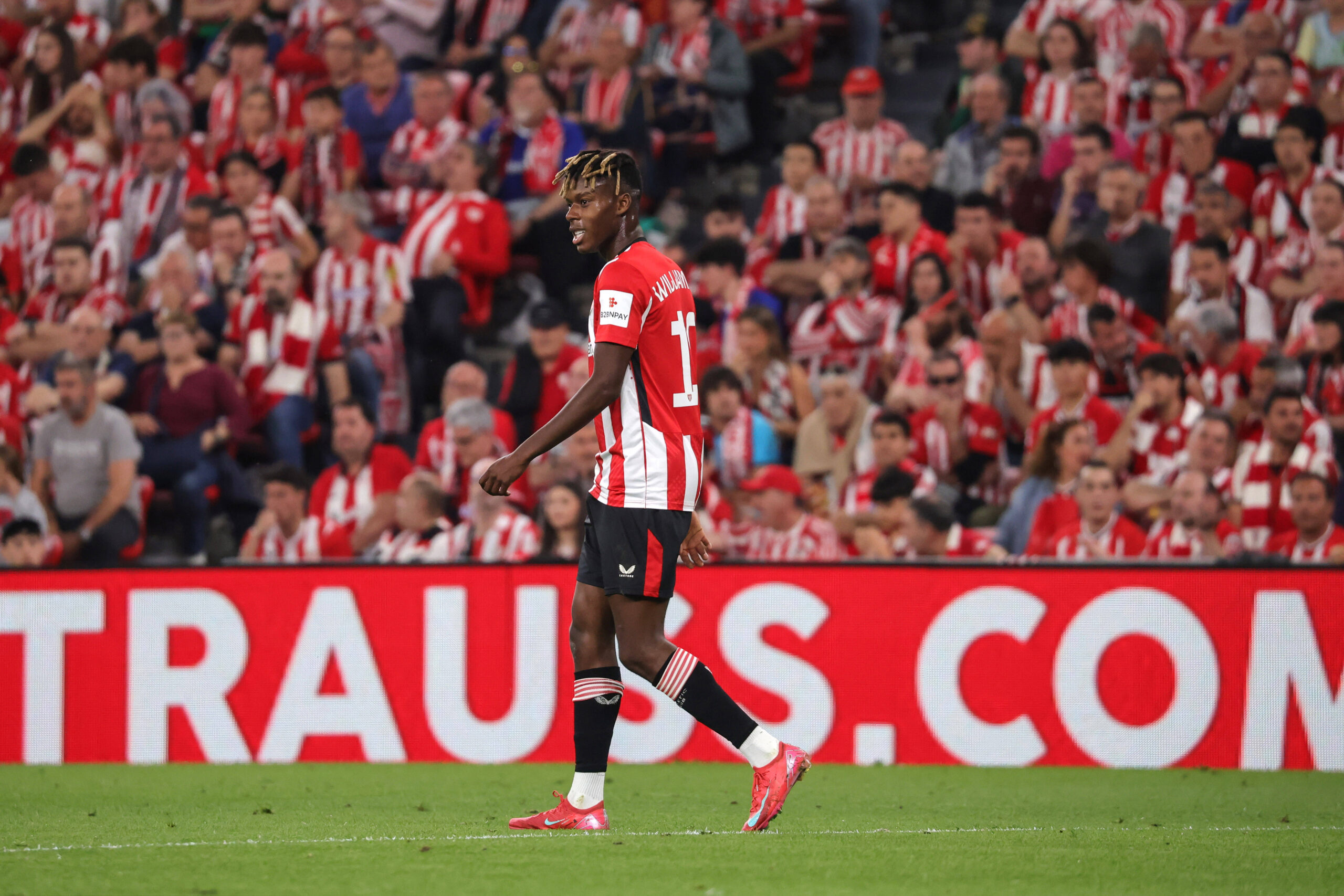 Spain - UEFA Europa League Cup Semi-Final - Athletic Club vs Manchester United, ManU - 01/05/2025 SPAIN, BILBAO, MAY 01. Nico Williams of Athletic Club during the UEFA Europa League 2024/25 semi final first leg football match between Athletic Club and Manchester United, on May 01, 2025 at Estadio de San Mames in Bilbao, Spain. Photo by Manuel Blondeau/ AOP.Press Bilbao Estadio de San Mames Basque Country Spain Copyright: x ManuelxBlondeau/AOP.Pressx AOP20250501 0096
2025.05.01 Bilbao
pilka nozna Liga Europy
Athletic Bilbao - Manchester United
Foto IMAGO/PressFocus
!!! POLAND ONLY !!!