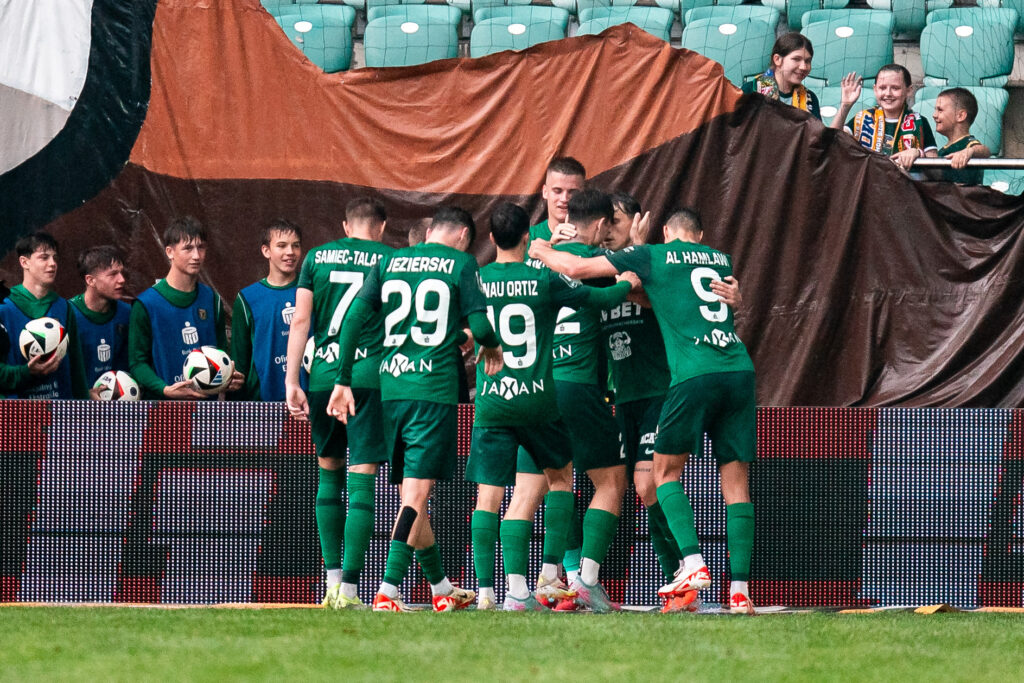 2025.05.03 Wroclaw
Pilka nozna, PKO BP Ekstraklasa, sezon 2024/2025
Slask Wroclaw - Zaglebie Lubin
N/z Serafin Szota gol radosc bramka goal
Foto Mateusz Porzucek PressFocus

2025.05.03 Wroclaw
Football, Polish top league - first level, 2024/25 season
Slask Wroclaw - Zaglebie Lubin
Serafin Szota gol radosc bramka goal
Credit: Mateusz Porzucek PressFocus