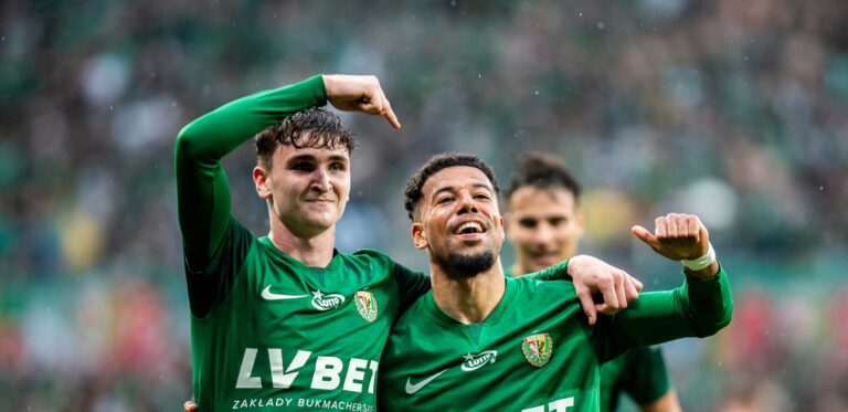 2025.05.03 Wroclaw
Pilka nozna, PKO BP Ekstraklasa, sezon 2024/2025
Slask Wroclaw - Zaglebie Lubin
N/z Jakub Jezierski gol radosc bramka goal
Foto Mateusz Porzucek PressFocus

2025.05.03 Wroclaw
Football, Polish top league - first level, 2024/25 season
Slask Wroclaw - Zaglebie Lubin
Jakub Jezierski gol radosc bramka goal
Credit: Mateusz Porzucek PressFocus