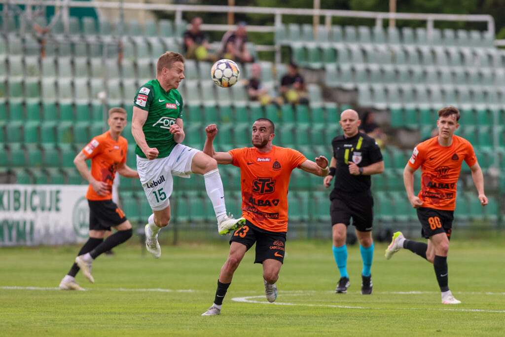 2025.05.03 Grodzisk Wielkopolski
Pilka nozna Betclic I Liga sezon 2024/2025
Warta Poznan - Ruch Chorzow
N/z Michal Kopczynski Mo Mezghrani
Foto Pawel Jaskolka / PressFocus

2025.05.03 Grodzisk Wielkopolski
Football Polish League 1 Division season 2024/2025
Warta Poznan - Ruch Chorzow
Credit: Pawel Jaskolka / PressFocus