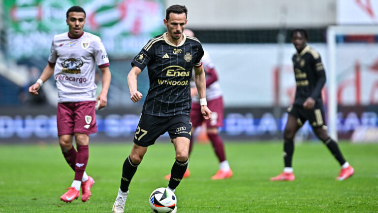2025.05.04 Gliwice
Pilka nozna PKO Ekstraklasa sezon 2024/2025
Piast Gliwice - Radomiak Radom
N/z Rafal Wolski
Foto Lukasz Sobala / PressFocus
2025.05.04 Gliwice
Football Polish League PKO Ekstraklasa season 2024/2025
Piast Gliwice - Radomiak Radom
Rafal Wolski
Credit: Lukasz Sobala / PressFocus