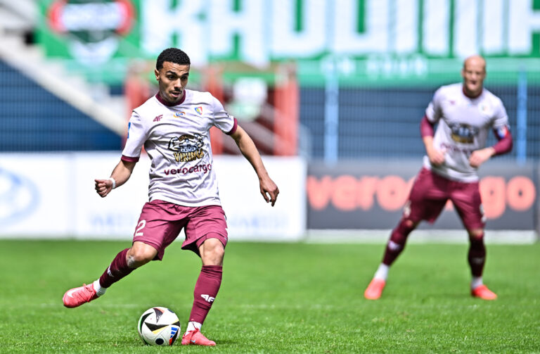 2025.05.04 Gliwice
Pilka nozna PKO Ekstraklasa sezon 2024/2025
Piast Gliwice - Radomiak Radom
N/z Akim Zedadka
Foto Lukasz Sobala / PressFocus

2025.05.04 Gliwice
Football Polish League PKO Ekstraklasa season 2024/2025
Piast Gliwice - Radomiak Radom
Akim Zedadka
Credit: Lukasz Sobala / PressFocus