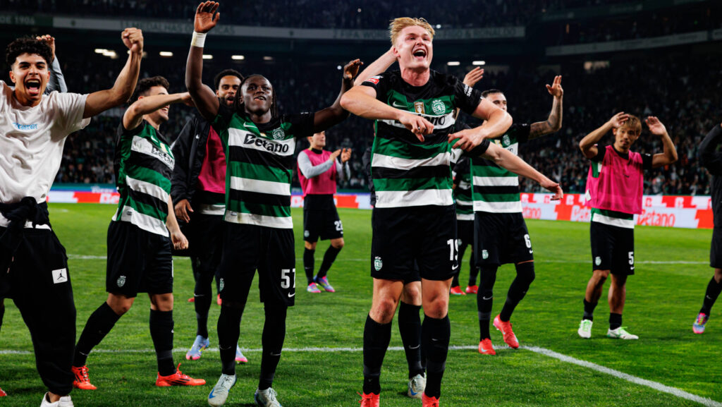 Players of Sporting seen celebrating during Liga Portugal game between teams of Sporting CP and Gil Vicente FC at Estadio Jose Alvalade Maciej Rogowski Lisbon Estadio Jose Alvalade Portugal Copyright: xMaciejxRogowskix scpgilvicente2425-514
2025.05.04 Lizbona
pilka nozna , Liga Portugalska
Sporting Lizbona - Gil Vicente FC
Foto IMAGO/PressFocus

!!! POLAND ONLY !!!
