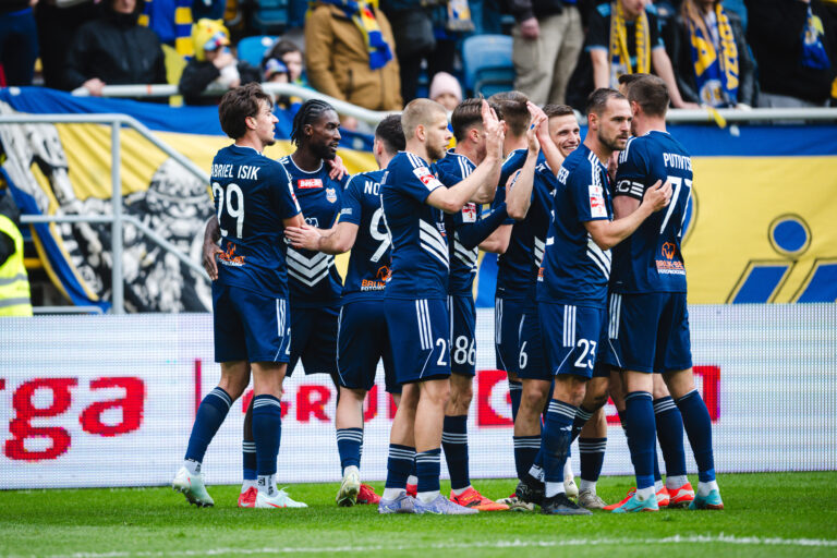 2025.05.04 Gdynia Pilka Nozna Betclic 1 liga sezon 2024/2025 Mecz Arka Gdynia - Bruk Bet Termalica Nieciecza N/z Morgan Fassbender gol bramka radosc Foto Piotr Matusewicz / PressFocus

2025.05.04 Gdynia
Football Polish first division season 2024/2025
Arka Gdynia - Bruk Bet Termalica Nieciecza
Morgan Fassbender gol bramka radosc
Credit: Piotr Matusewicz / PressFocus