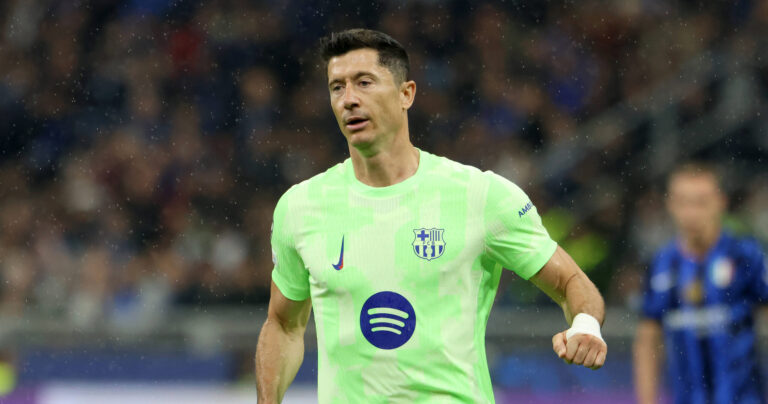 ROBERT LEWANDOWSKI, Barcellona, Champions League, 2024-25, Inter vs Barcelona 4-3, 06-05-2025, Azione, Action, Single shot CHAMPIONS LEAGUE 2024-25 INTER-BARCELLONA 4-3
2025.05.06 Mediolan
pilka nozna , Liga Mistrzow
Inter Mediolan - FC Barcelona
Foto IMAGO/PressFocus
!!! POLAND ONLY !!!