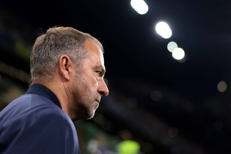 Milan, Italy, 6th May 2025. Hansi Flick Head coach of FC Barcelona, Barca looks on prior to the Internazionale vs FC Barcelona UEFA Champions League match at Giuseppe Meazza, Milan. Picture credit should read: Jonathan Moscrop / Sportimage EDITORIAL USE ONLY. No use with unauthorised audio, video, data, fixture lists, club/league logos or live services. Online in-match use limited to 120 images, no video emulation. No use in betting, games or single club/league/player publications. SPI_269_JM_INTER_BARCA_UCL SPI-3886-0269
2025.05.06 Mediolan
pilka nozna , Liga Mistrzow
Inter Mediolan - FC Barcelona
Foto IMAGO/PressFocus

!!! POLAND ONLY !!!