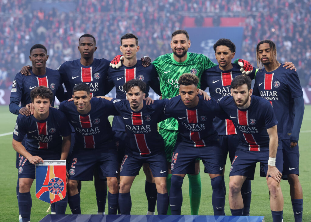 Paris, France, 7th May 2025. Players of Paris Saint-Germain pose for a team photograph ahead of the Paris Saint Germain vs Arsenal UEFA Champions League match at Le Parc des Princes, Paris. Picture credit should read: David Klein / Sportimage EDITORIAL USE ONLY. No use with unauthorised audio, video, data, fixture lists, club/league logos or live services. Online in-match use limited to 120 images, no video emulation. No use in betting, games or single club/league/player publications. SPI_029_DK_PARIS_ST_GERMAIN_V_ARSENAL SPI-3913-0028
2025.05.07 Paryz
pilka nozna liga mistrzow
PSG - Arsenal Londyn
Foto IMAGO/PressFocus

!!! POLAND ONLY !!!