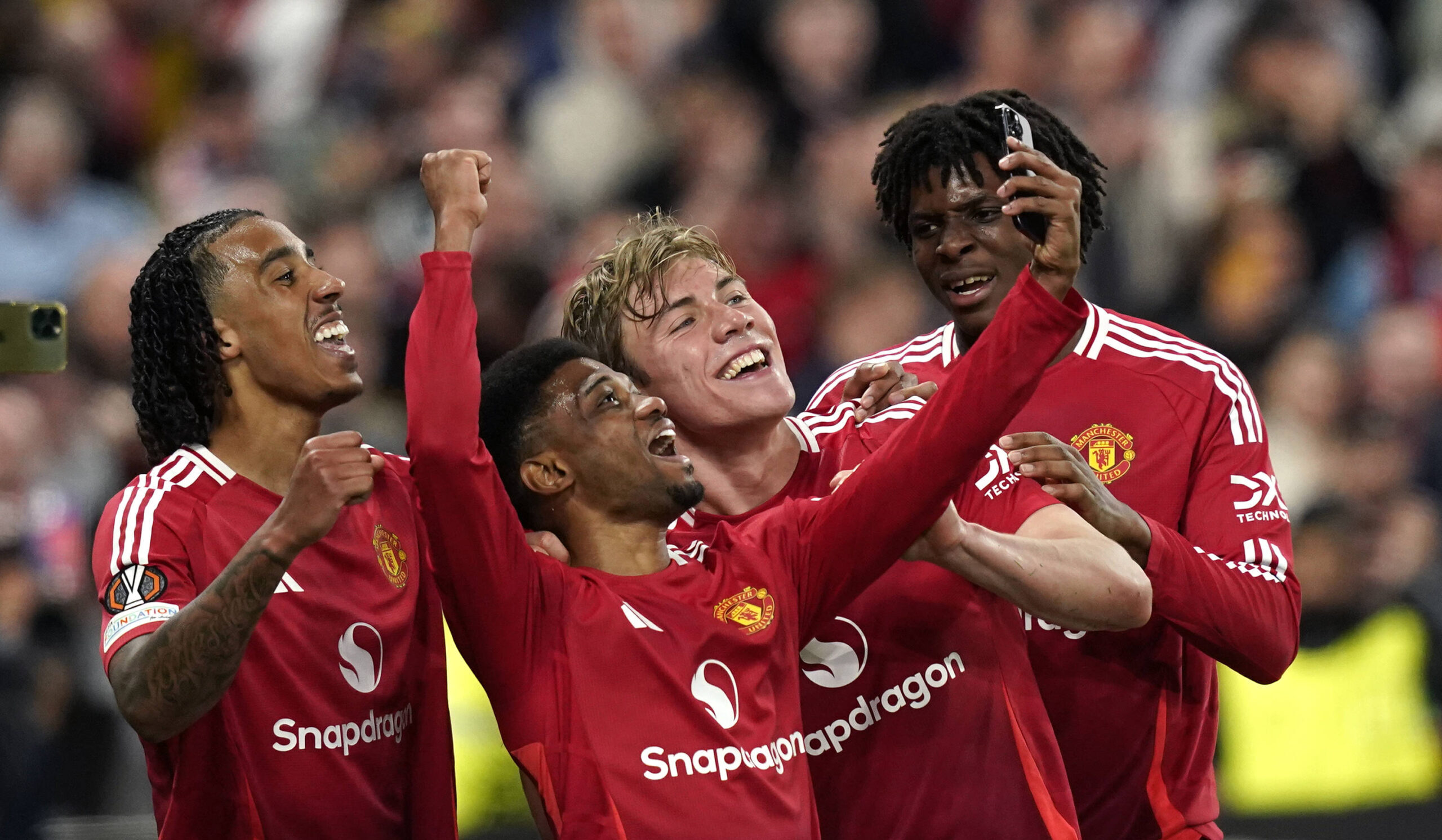 Manchester, England, 8th May 2025. Rasmus Hojlund of Manchester United, ManU celebrates after scoring with team mates during the Manchester United vs Athletic Bilbao UEFA Europa League Semi Final, 2nd Leg match at Old Trafford, Manchester. Picture credit should read: Andrew Yates / Sportimage EDITORIAL USE ONLY. No use with unauthorised audio, video, data, fixture lists, club/league logos or live services. Online in-match use limited to 120 images, no video emulation. No use in betting, games or single club/league/player publications. SPI_119_AY_MANCHESTER_UNITED_V_ATHLETIC_BILBAO SPI-3917-0136
2025.05.08 Manchester
pilka nozna , Liga Europy
Manchester United - Athletic Bilbao
Foto IMAGO/PressFocus

!!! POLAND ONLY !!!